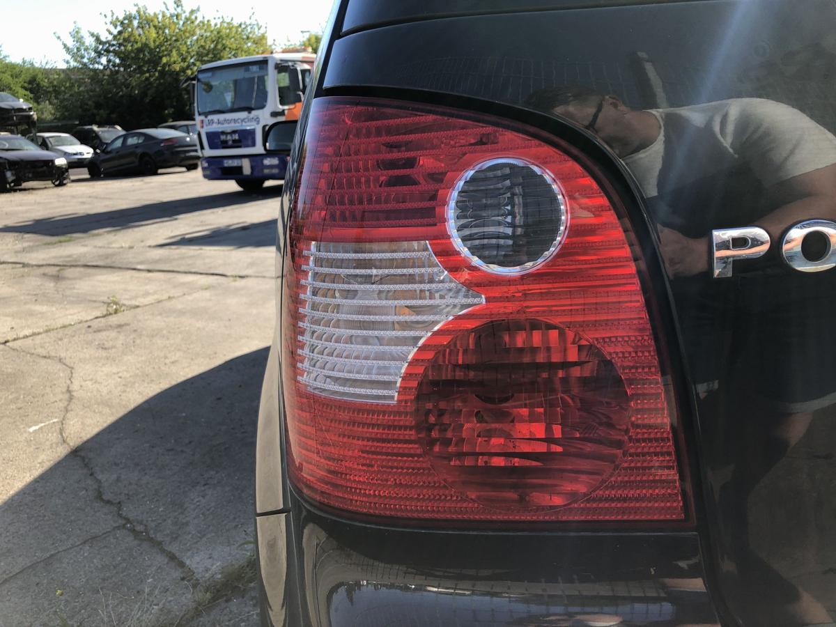 VW Polo 9N 9N1 Rückleuchte links Rücklicht Heckleuchte Schlusslicht