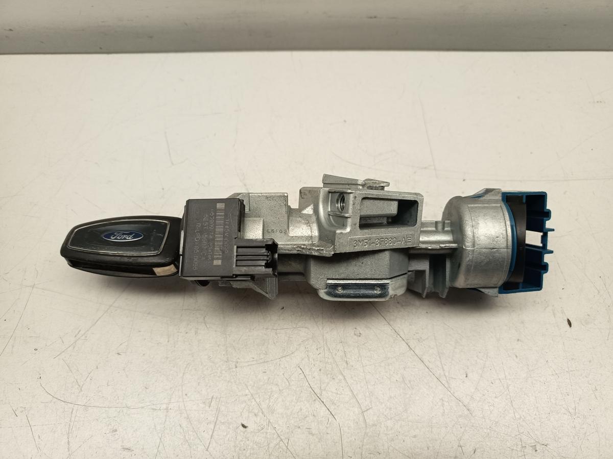 Ford Focus III original Z&uuml;ndschloss mit Schl&uuml;ssel 3M513F880AE Bj 2015