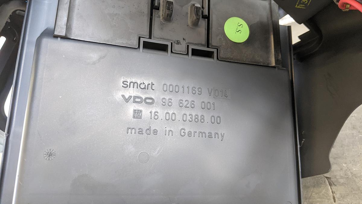 Smart 450 Coupé Verkleidung Mittelkonsole 0001807V001