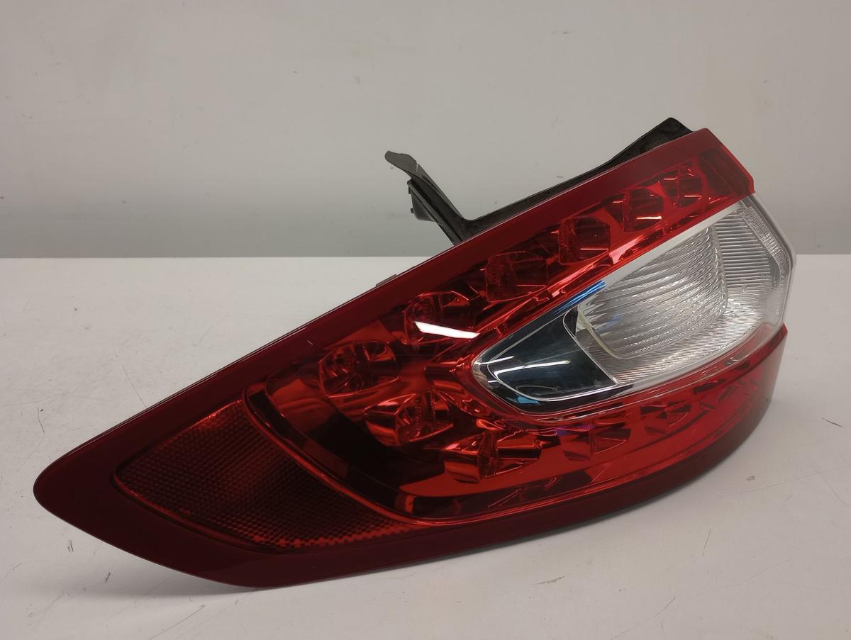 Ford Mondeo V BA7 orig R&uuml;ckleuchte links aussen LED vor Facelift Bj 2015