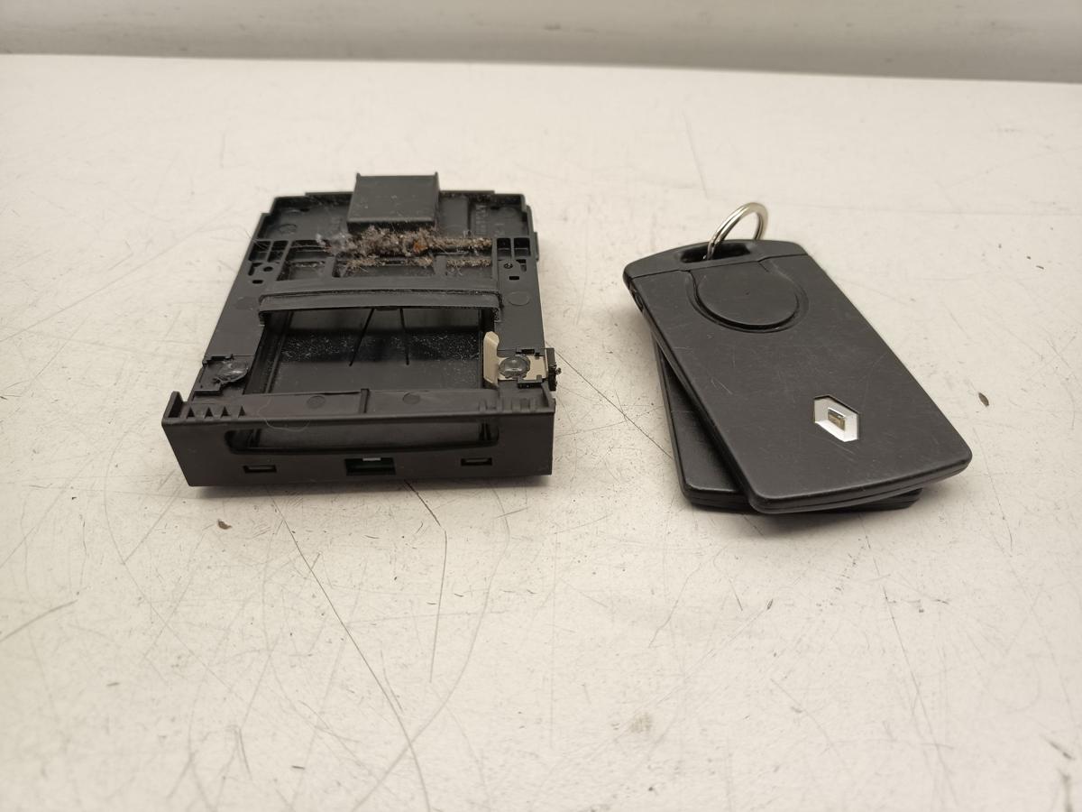 Renault Scenic III original Z&uuml;ndschloss Kartenleseger&auml;t mit Karte A2C53185186