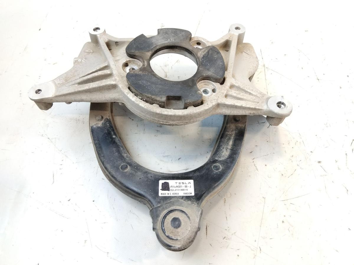 Tesla Model Y Performance original Querlenker vorn oben links mit Lagerbock Bj.2022