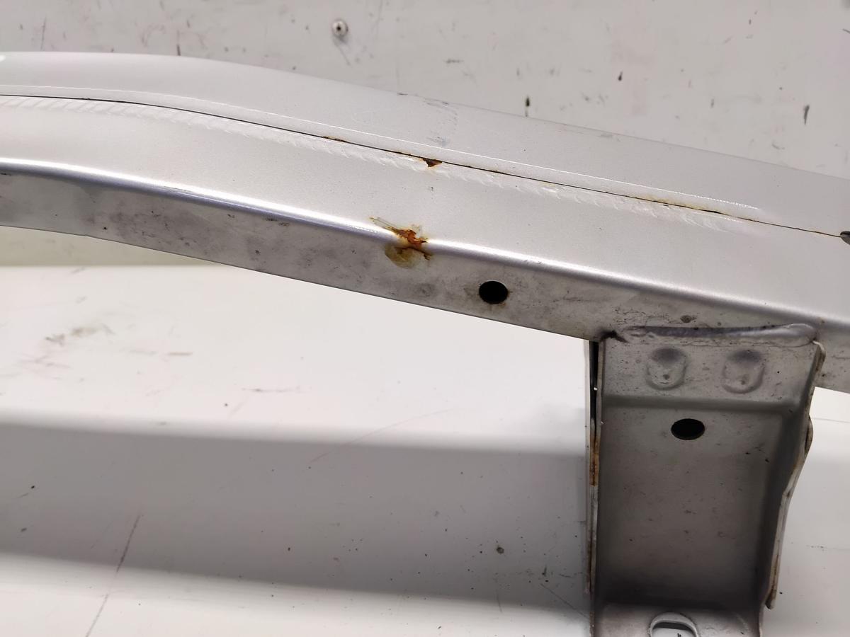 Suzuki Liana original Tr&auml;ger Verst&auml;rkung Sto&szlig;f&auml;nger Sto&szlig;stange vorn BJ2006