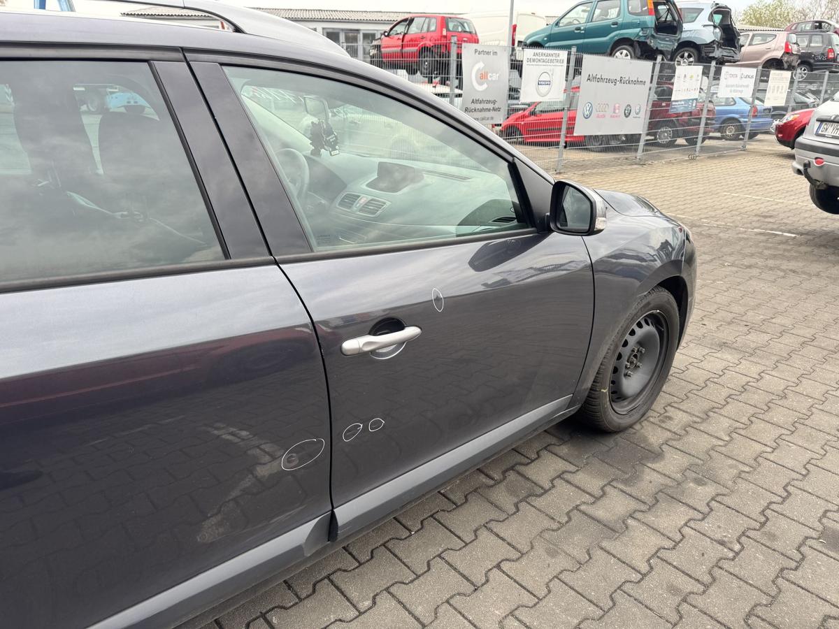 Renault Megane 3 Grandtour original T&uuml;r vorn rechts TEB66 Graphitschwarz Rohbau Bj.2011