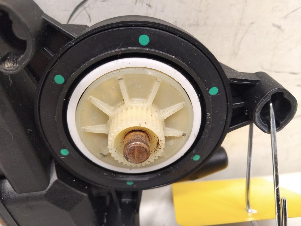 Skoda Fabia 1 6Y original Fensterhebermotor vorn rechts 6Q1959802A BJ2004