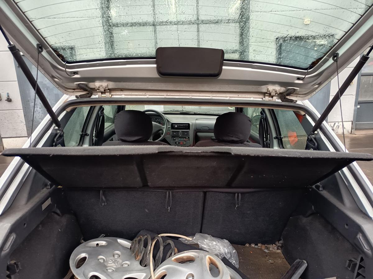 Peugeot 106 original Hutablage Abdeckung Kofferraum 3 T&uuml;rer Bj 2002