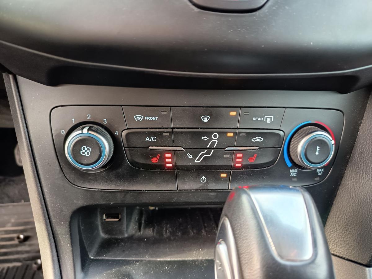 Ford Focus III original Heizungsbet&auml;tigung Klimabedienteil Baujahr 2015