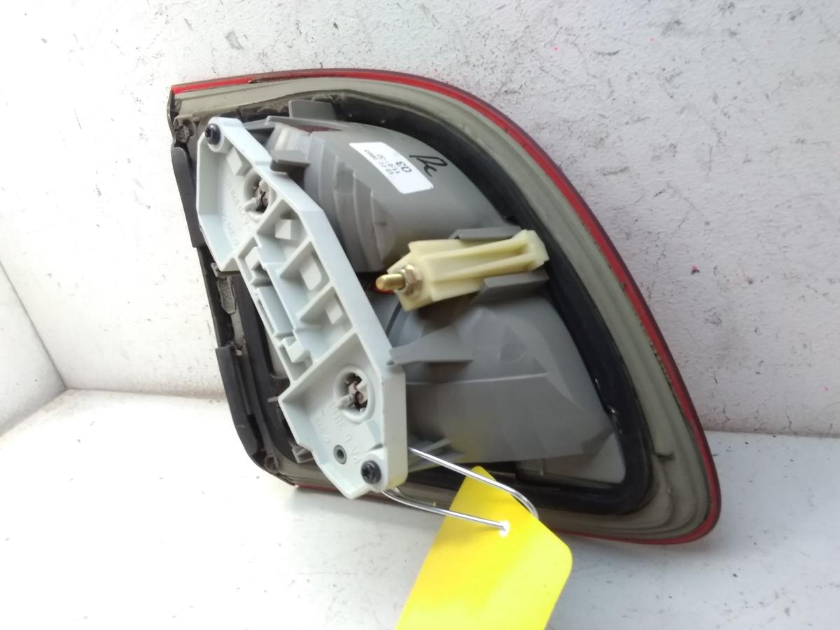 Mercedes E-Klasse Kombi S211 original R&uuml;ckleuchte Heckleuchte rechts innen BJ03
