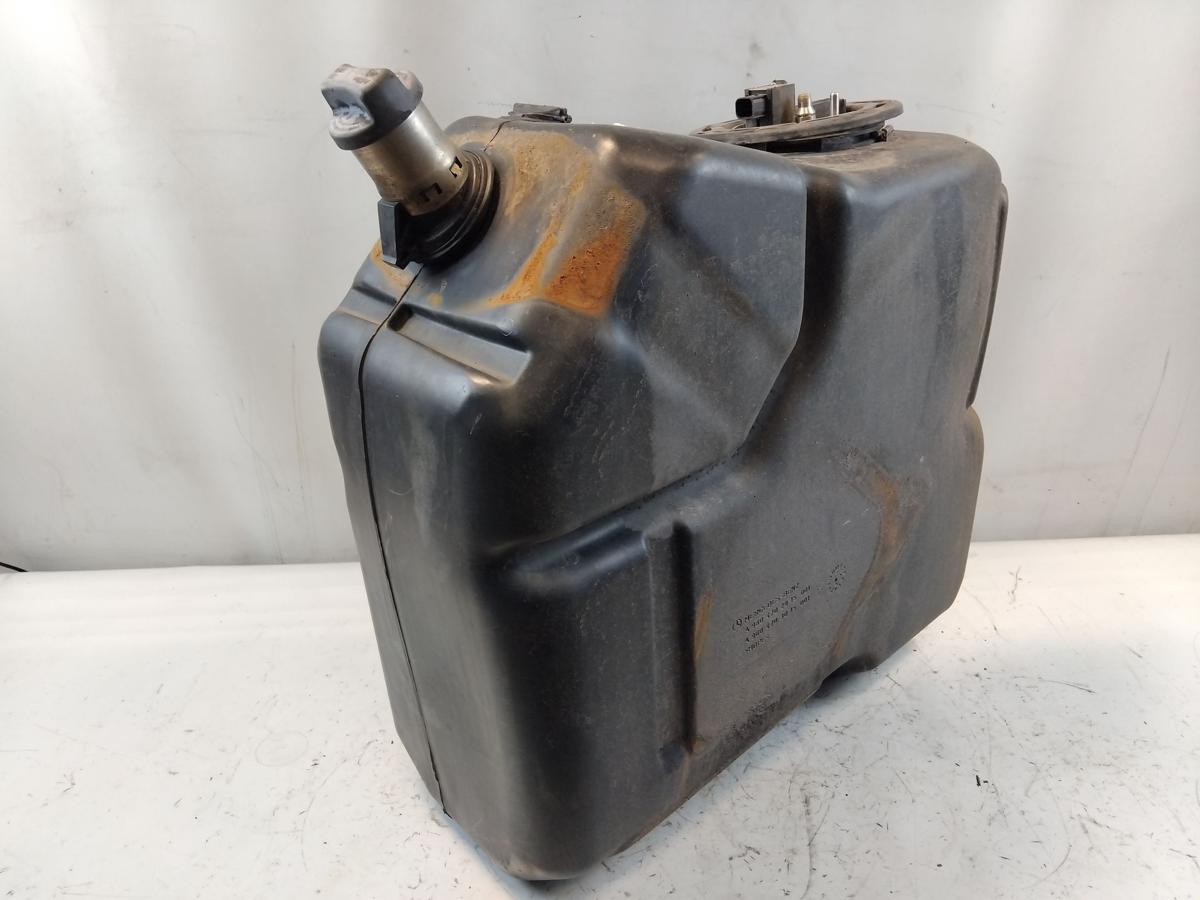 Mercedes Actros MP4 963 Reduktionsmittelbeh&auml;lter Ad-Blue-Tank 75 Liter Bj.2018