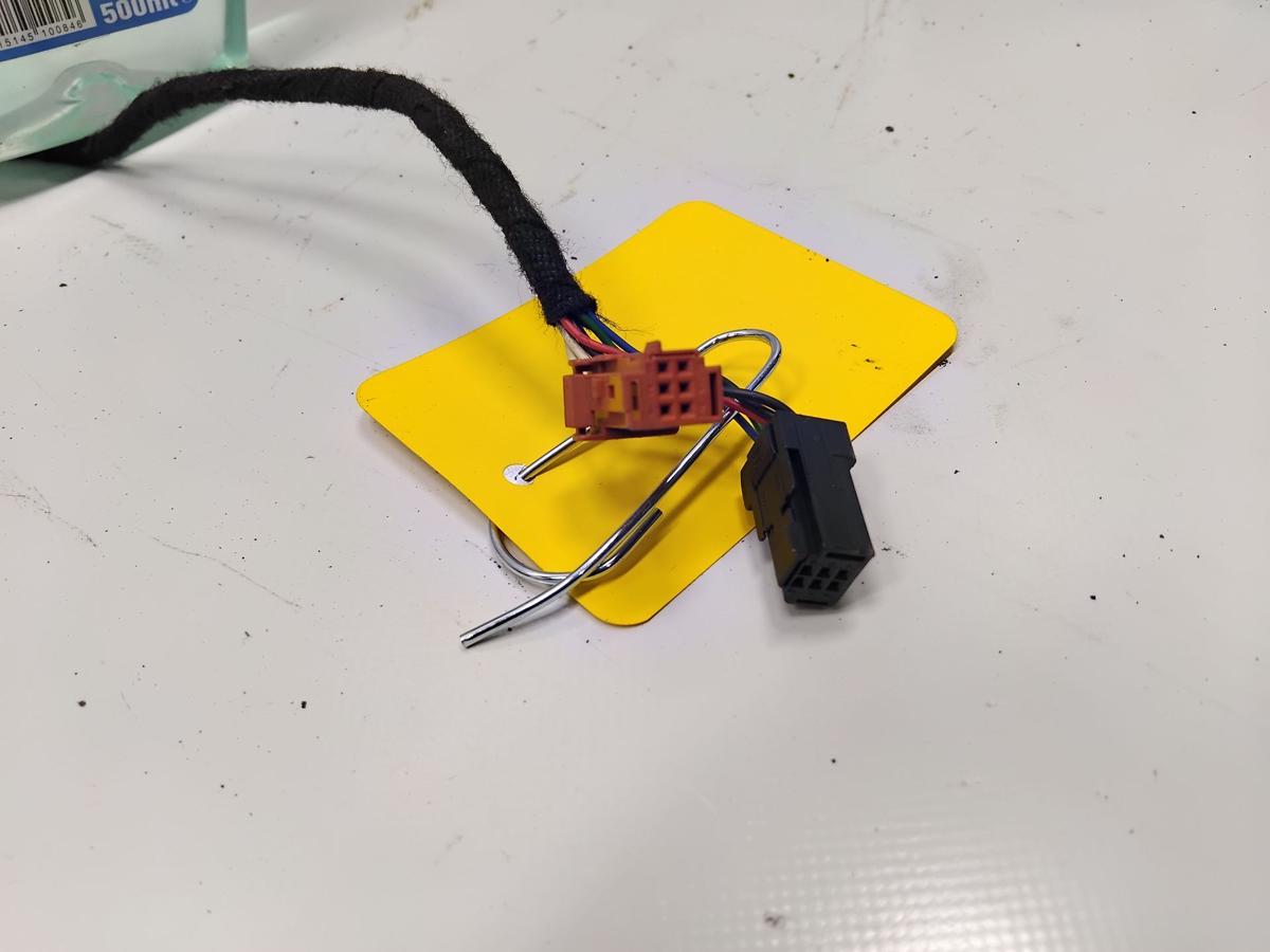 Peugeot 207 CC original Au&szlig;enspiegel links blaumetallic KMU blau neysha Bj.2009