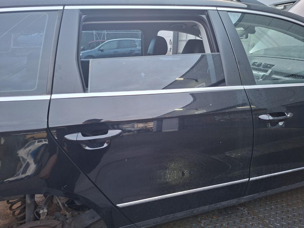 VW Passat 3C Variant original T&uuml;r hinten rechts ROH 041 brillantschwarz