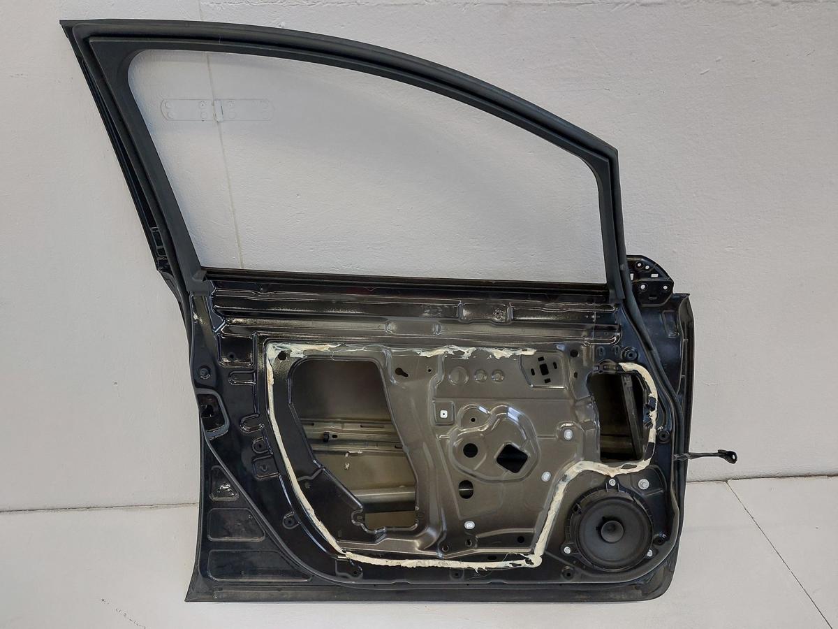 Nissan Leaf ZE1 40kWh T&uuml;r vorn links Fahrert&uuml;r Rohbau Z11 Schwarzmetallic