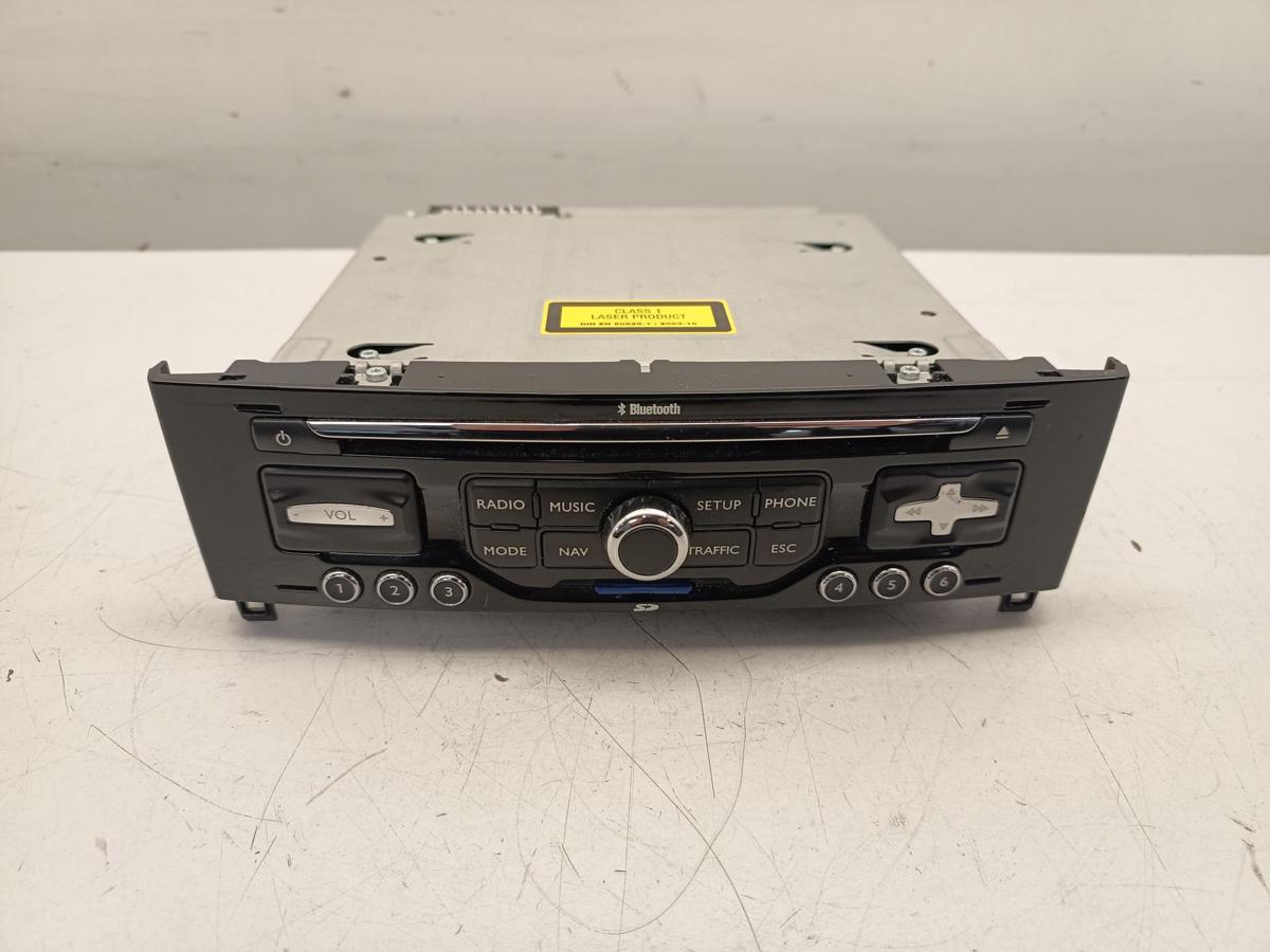 Peugeot 308 I original Autoradio 96751720XN Baujahr 2011