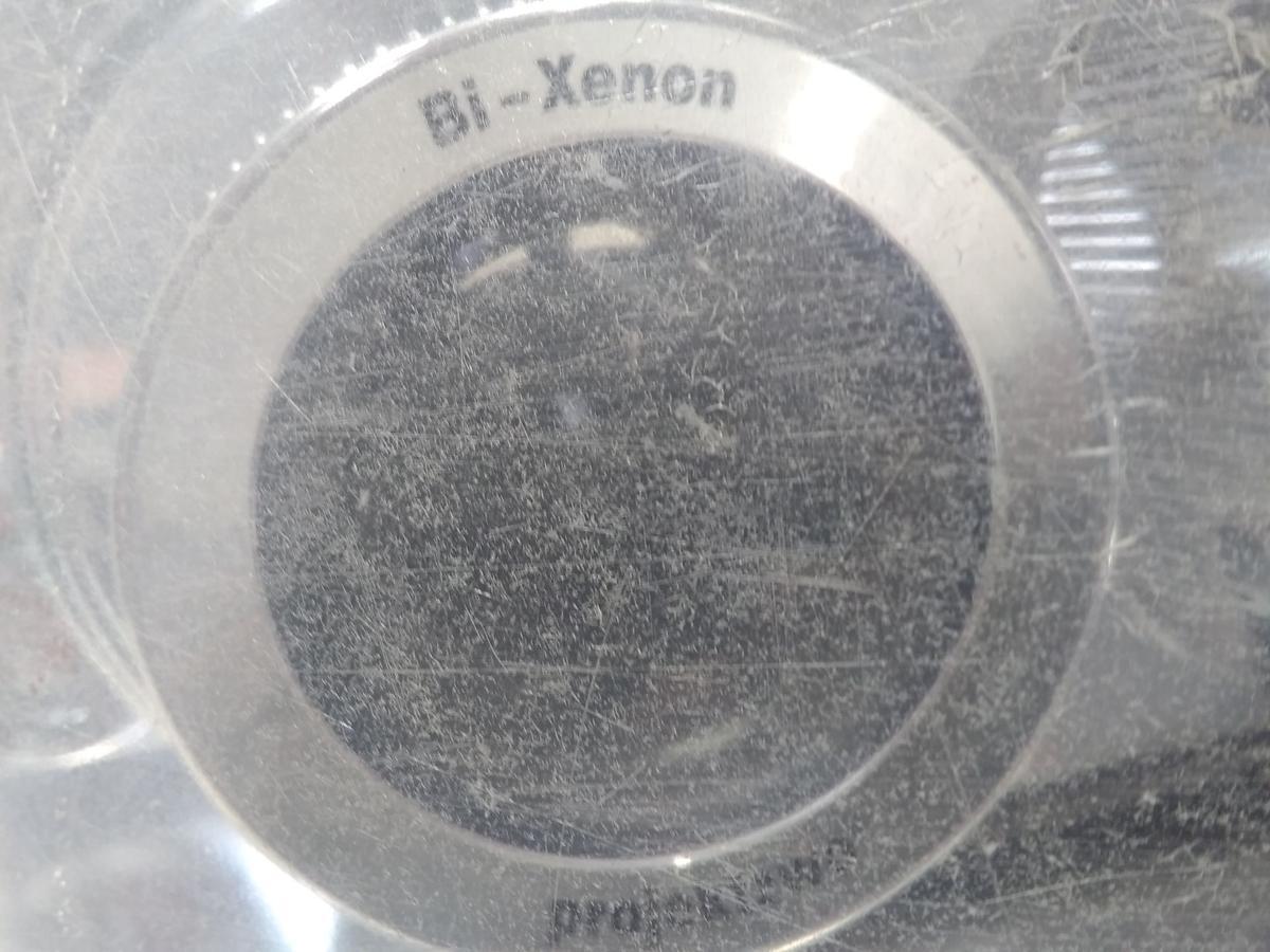 VW T5 Bi Xenon Scheinwerfer rechts projektzwo Bj.2006 134-5.0 KBA90797