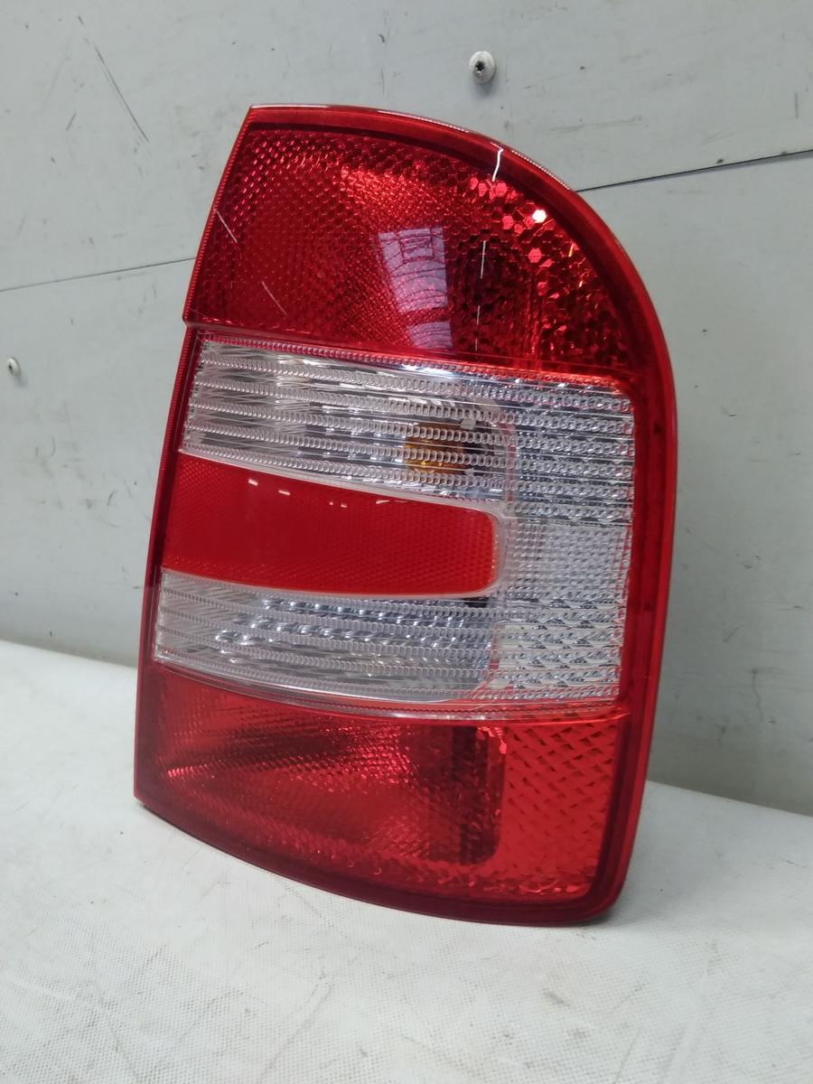 Skoda Fabia 6Y original Rückleuchte Heckleuchte rechts Facelift Fließheck BJ2005