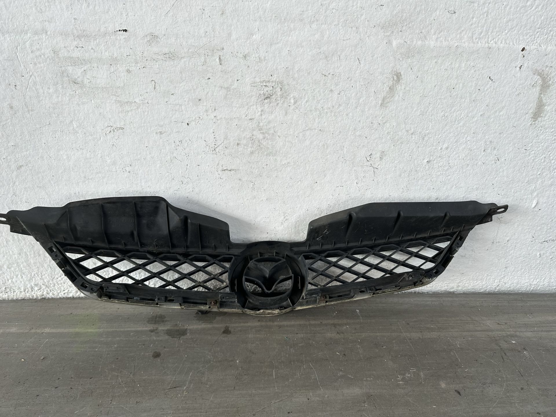 Mazda 5 CR Kühlergrill Grill Frontgrill