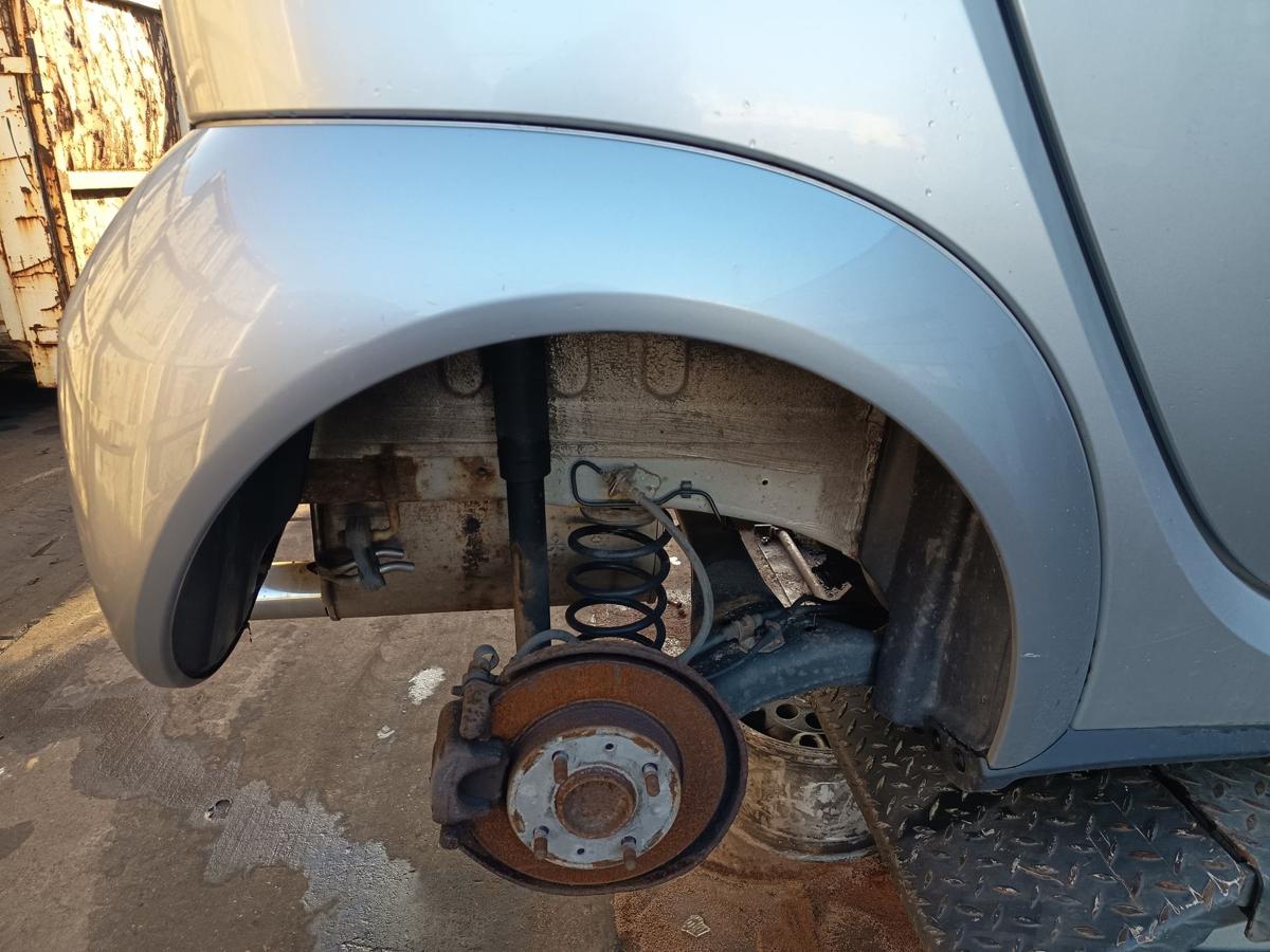 Smart Forfour original Kotfl&uuml;gel hinten rechts EB4 Tridion Silber Baujahr 2005