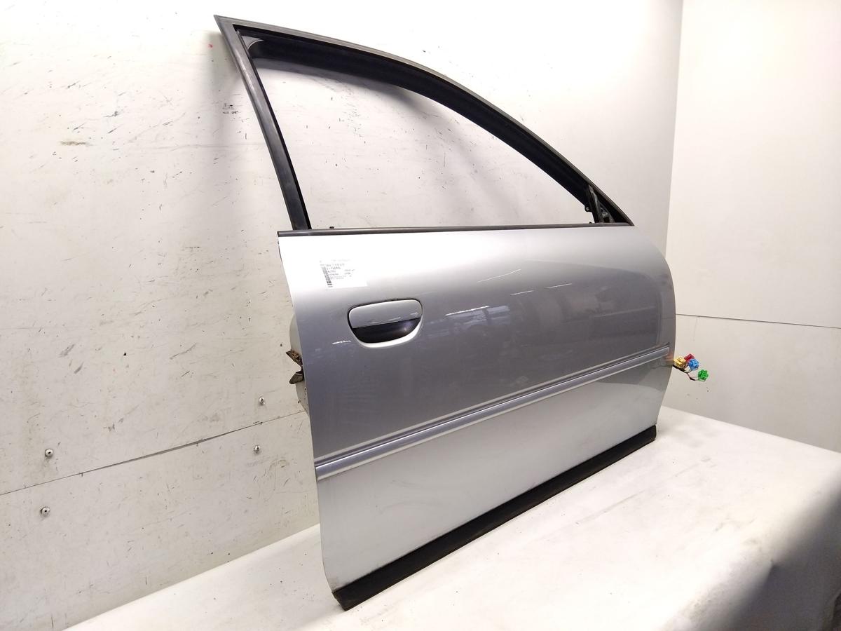 Audi A3 8L Facelift T&uuml;r vorn rechts Beifahrert&uuml;r lichtsilber LY7W 3-T&uuml;rer Bj2002