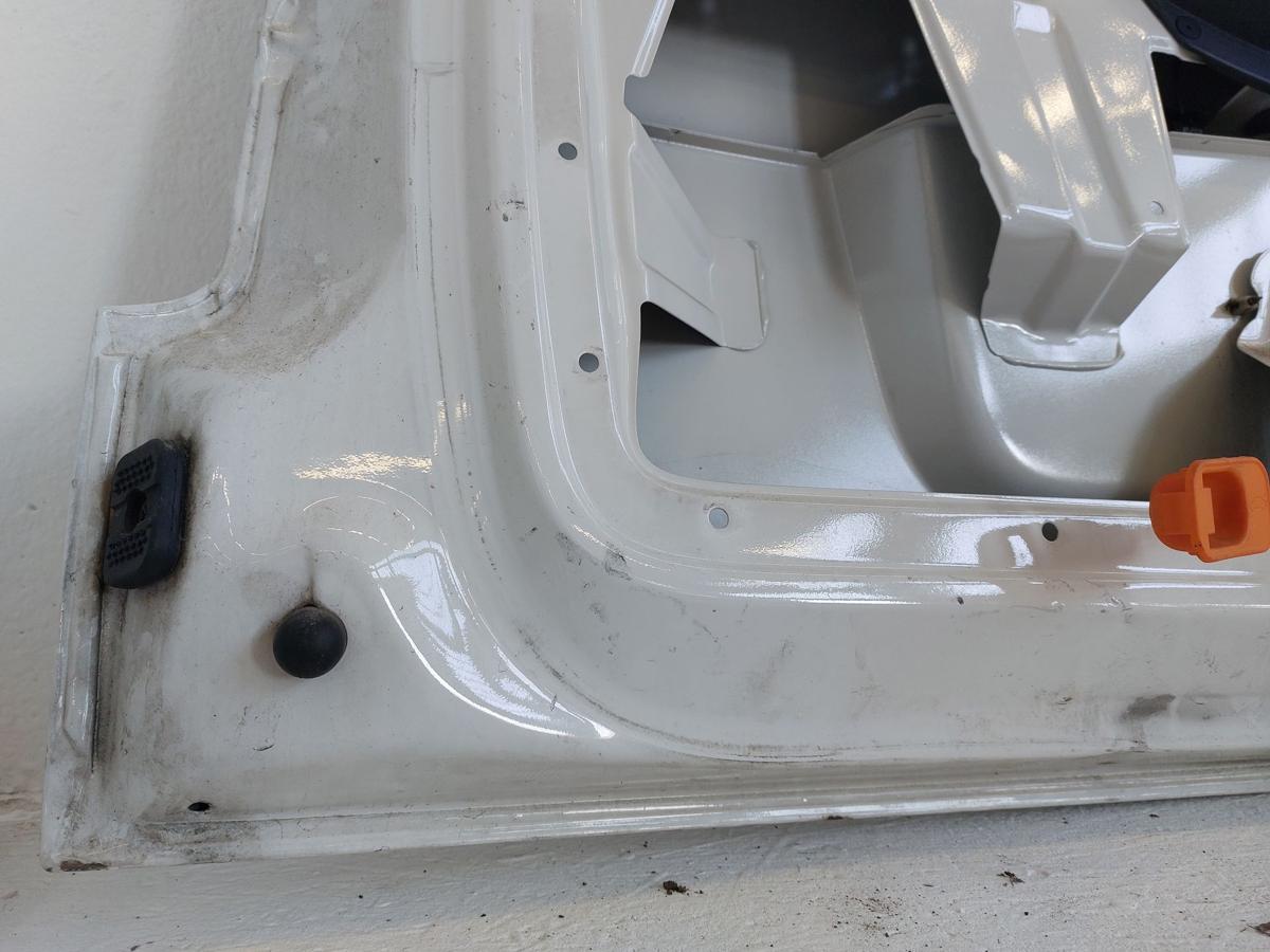 Skoda Roomster Praktik 5J Heckklappe mit Scheibe o. Heizung LF9E wei&szlig; Dellen