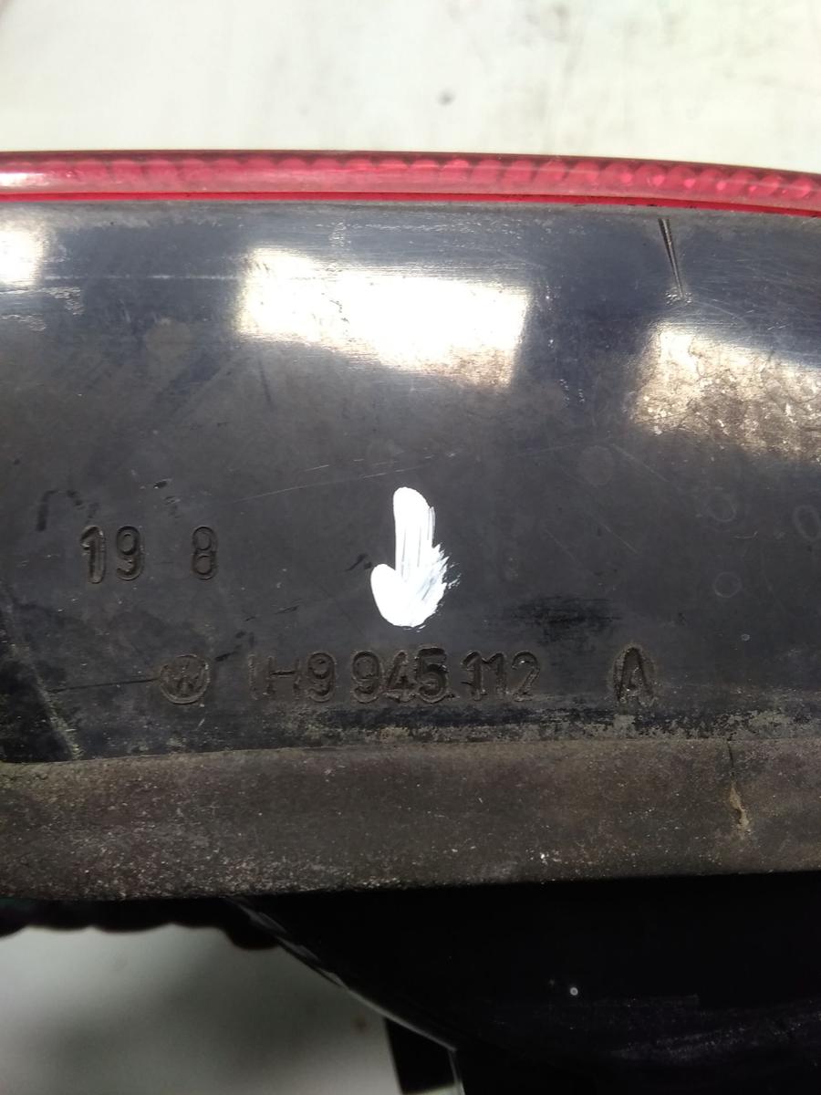 VW Golf 3 Variant original R&uuml;ckleuchte Schlussleuchte rechts HELLA BJ1998