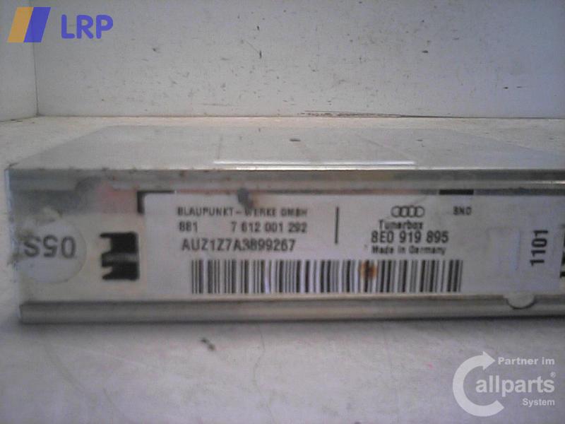 Audi A2 8Z original Steuergerät Navi 8E0919895 7612001292 BLAUPUNKT BJ2001