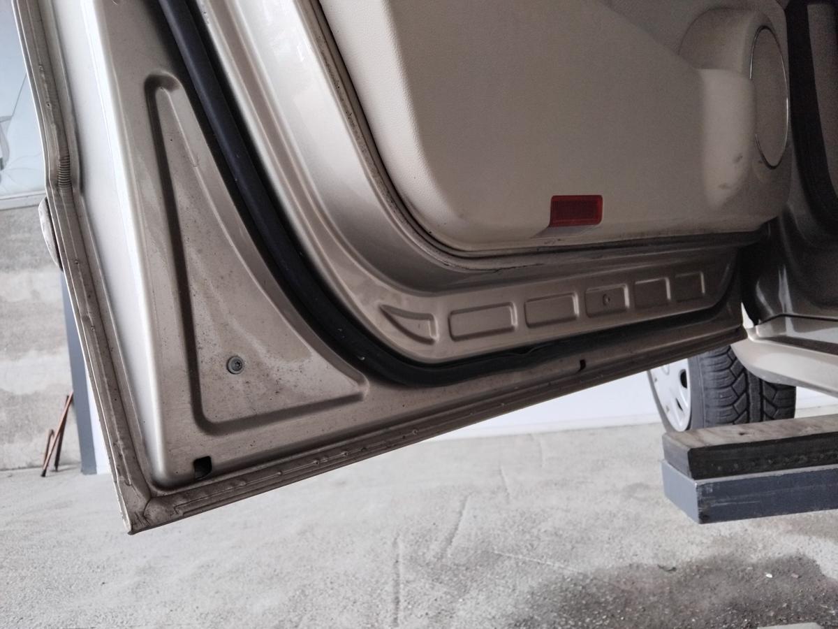 Mercedes A-Klasse W169 Tür vorn links Fahrertür 5türig BJ2006 791 dünenbeigemetallic