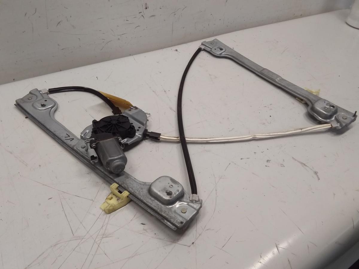Peugeot 1007 original Fensterheber links elektrisch Bj.2006