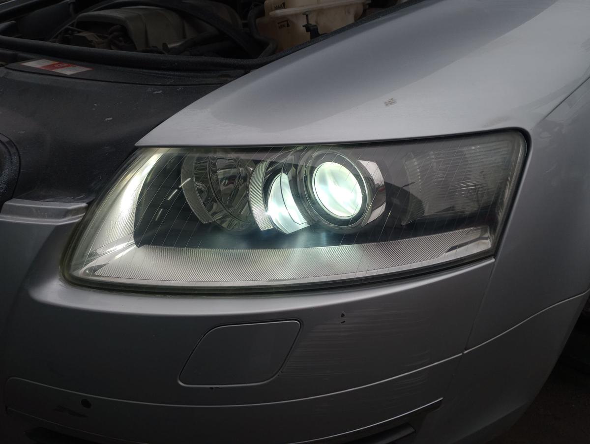Audi A6 4F Limo orig Scheinwerfer links Xenon ohne Kurvenlicht Bj 2004