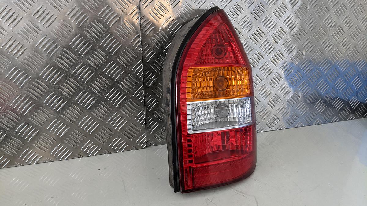 Opel Zafira A Rückleuchte Schlußleuchte Lampe hinten rechts