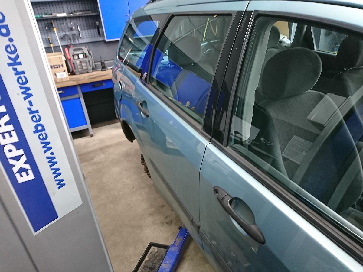 Ford Focus I Turnier Ghia original Tür hinten rechts Aquarius met Bj 99-01