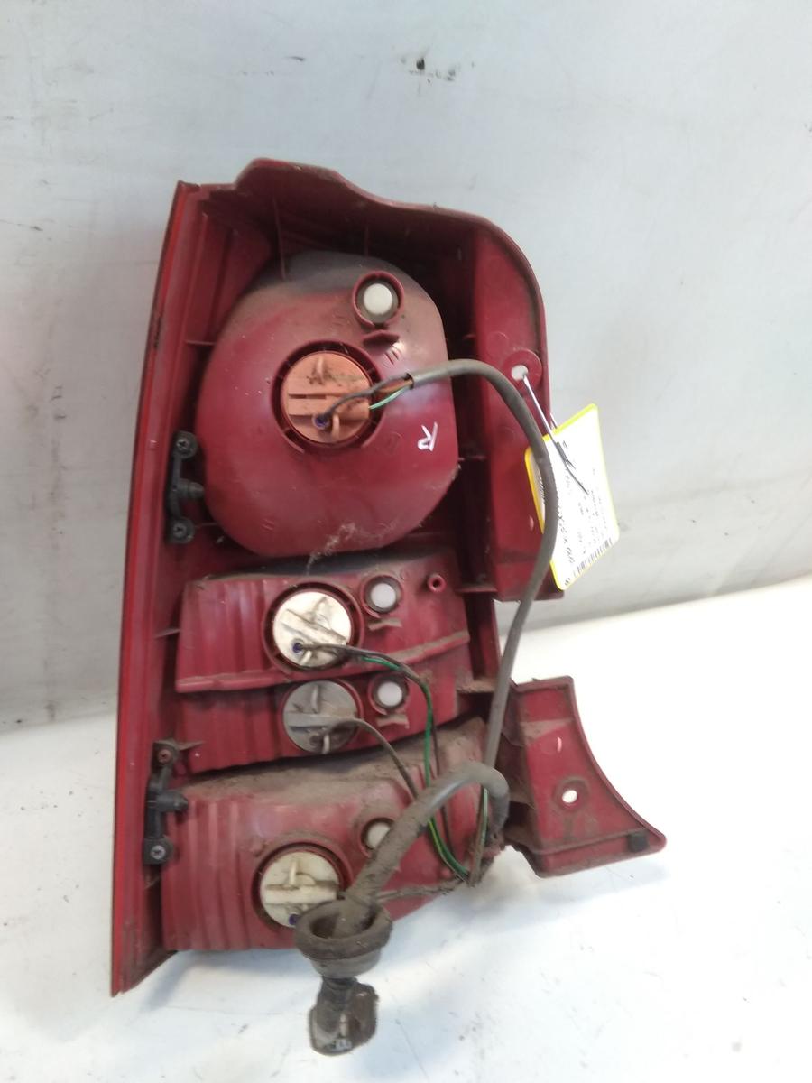 Kia Picanto 1 BA original R&uuml;ckleuchte Heckleuchte Schlussleuchte rechts BJ2005