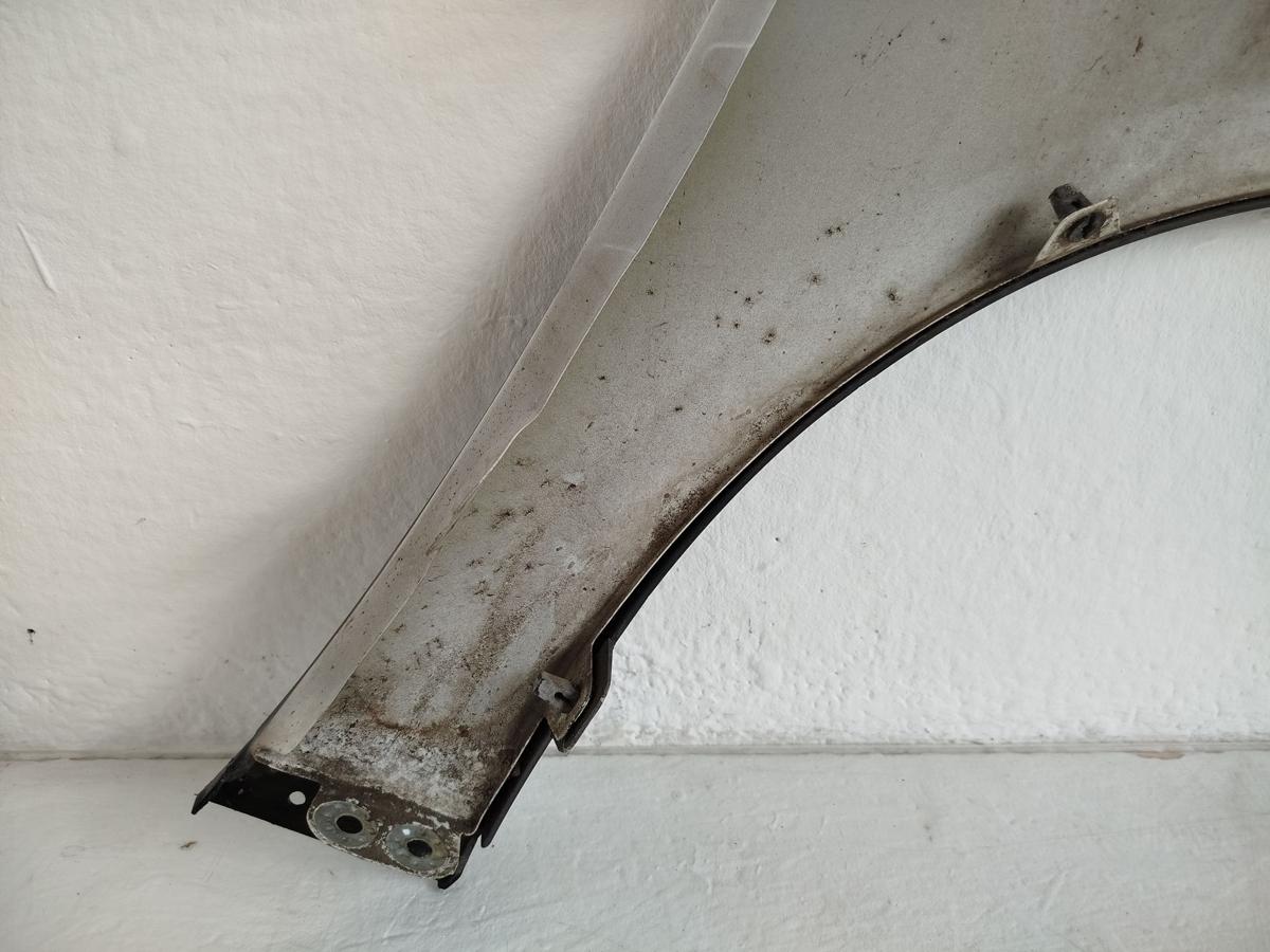 Skoda Roomster Scout 5J Kotflügel vorn links Fender LF9E candyweiss