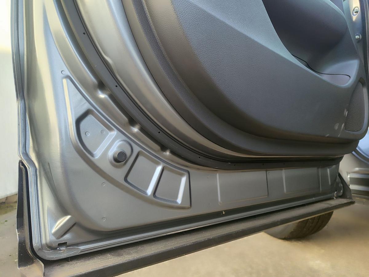 Mitsubishi Eclipse Cross original T&uuml;r Fahrert&uuml;r links Titanium grau metallic U17