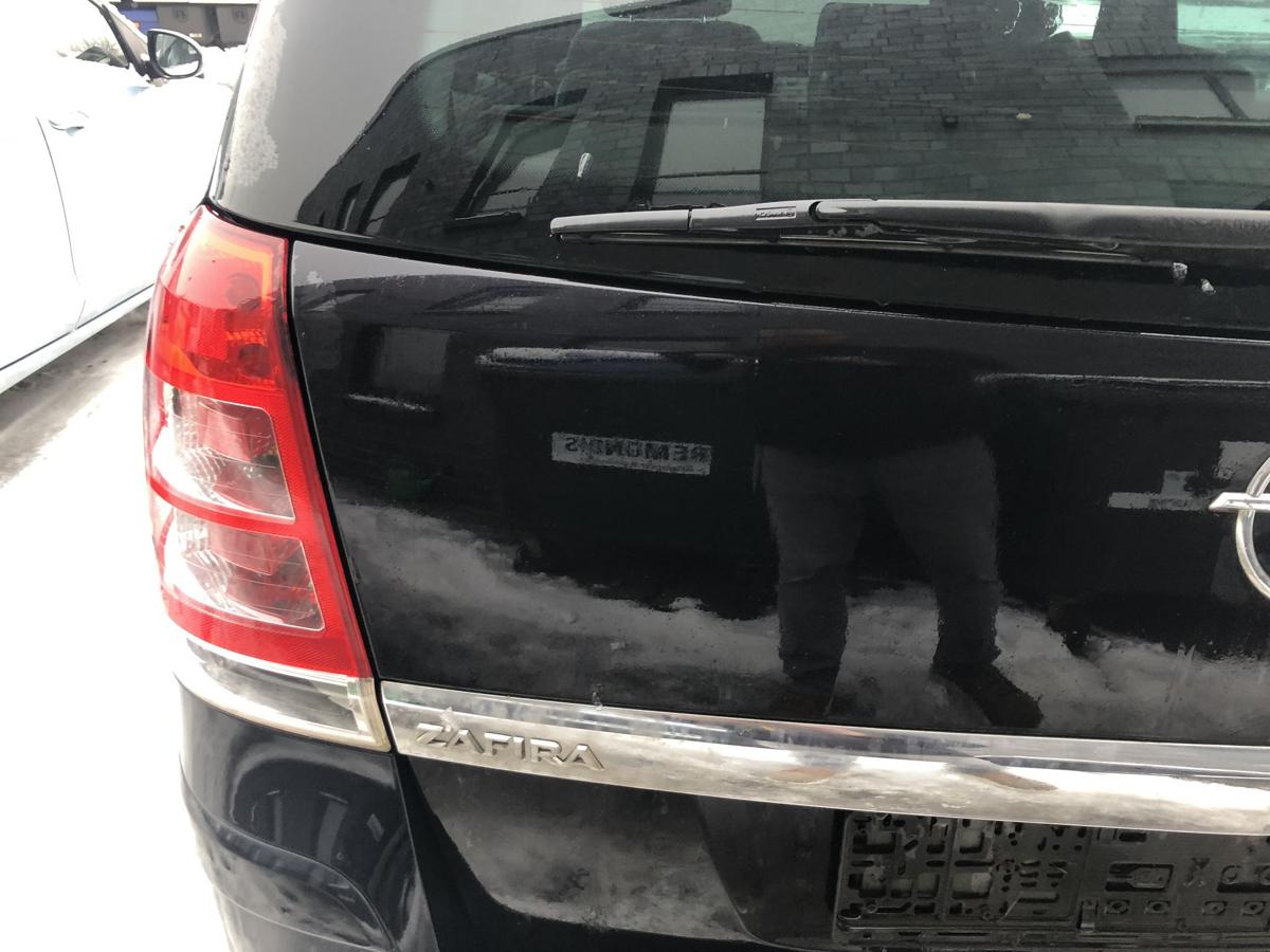 Opel Zafira B Heckklappe mit Scheibe Kofferraumklappe Rohbau 2HU schwarz
