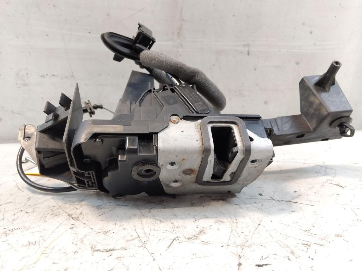 Ford Fiesta HJ HF original T&uuml;rschlo&szlig; vorn links mit Zentralverriegelung Bj.2019