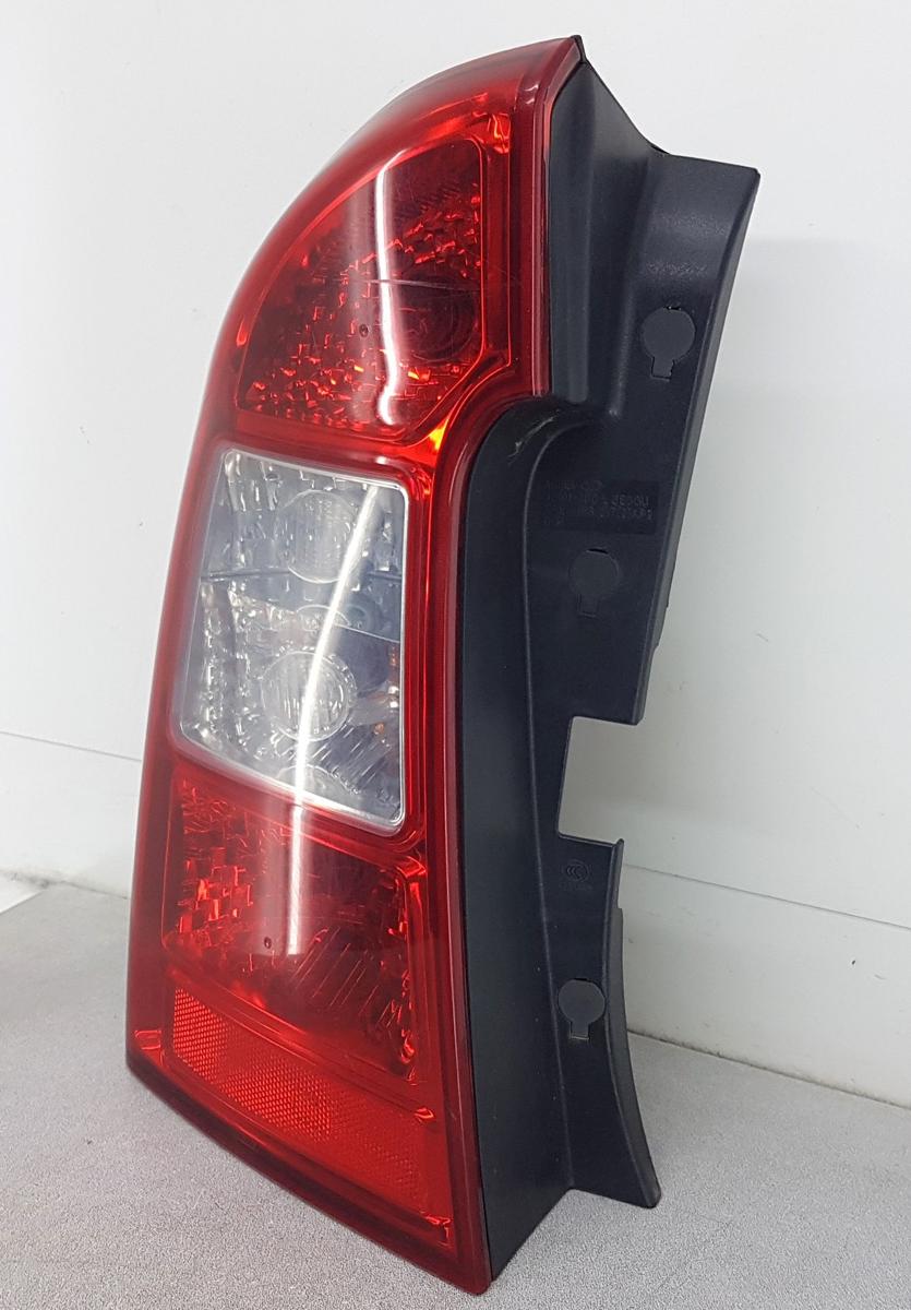 Kia Carens III R&uuml;ckleuchte R&uuml;cklicht links in rot weiss Bj2007