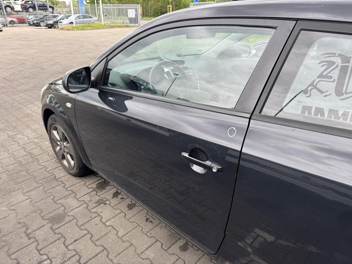 Kia Pro Ceed original T&uuml;r vorn links 1K Black Pearl Rohbau Bj.2010
