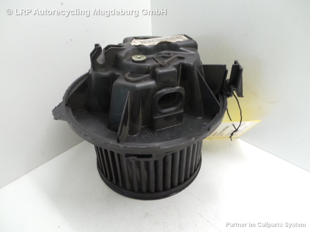 Citroen C5 Fließheck Bj.03 Innenraumgebläse Gebläsemotor F664529T VALEO