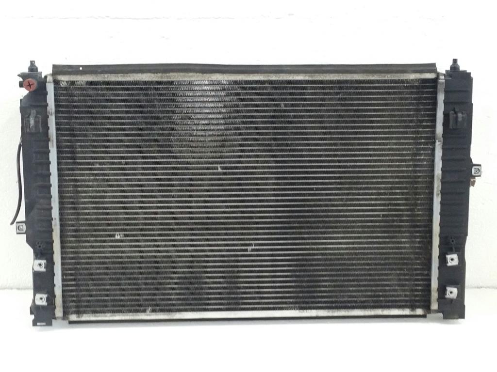 Audi A4 B5 Bj.99 orig. Kühler Wasserkühler 8D0121251M für Automatik