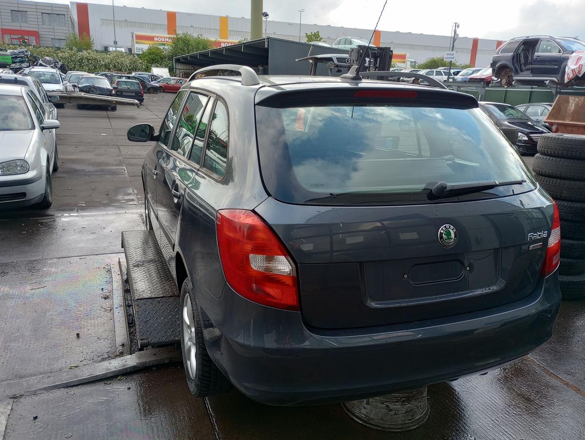 Skoda Fabia II 5J orig Gelenkwelle Antrieb Achs rechts 6Q0407272BD LNR Bj 2011