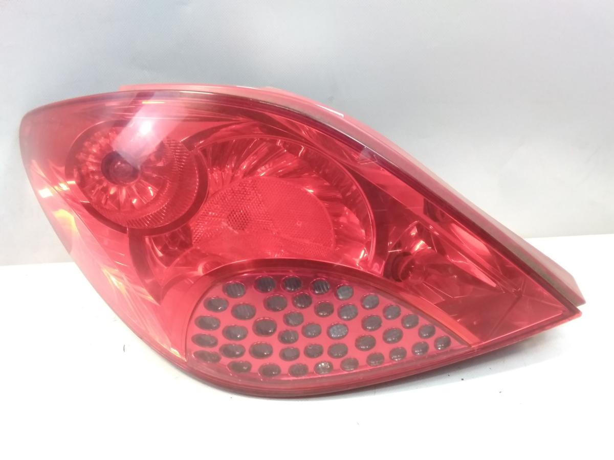 Peugeot 207 original R&uuml;ckleuchte Schlussleuchte links Flie&szlig;heck BJ2007