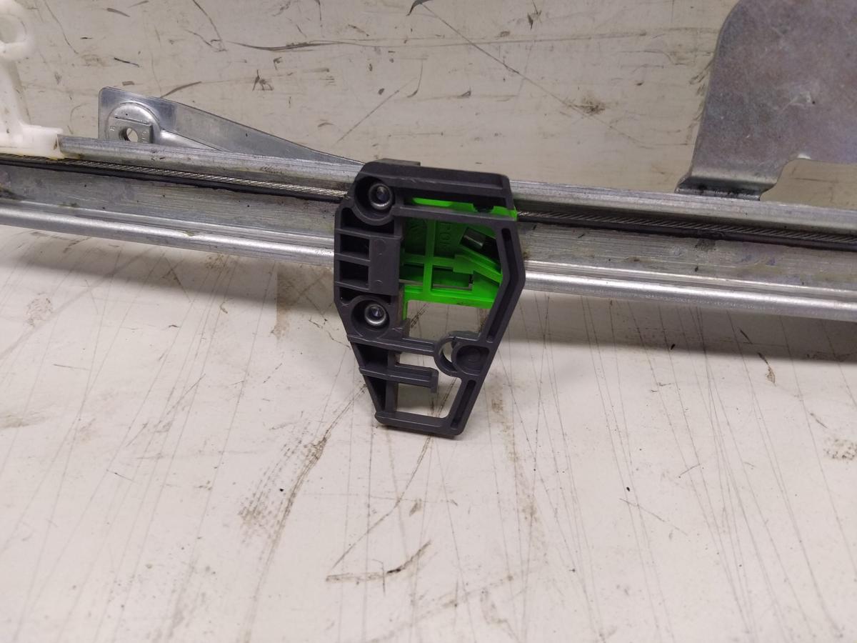 Ford Ka 2 RU8 original Fensterheber links elektrisch Bj.2009