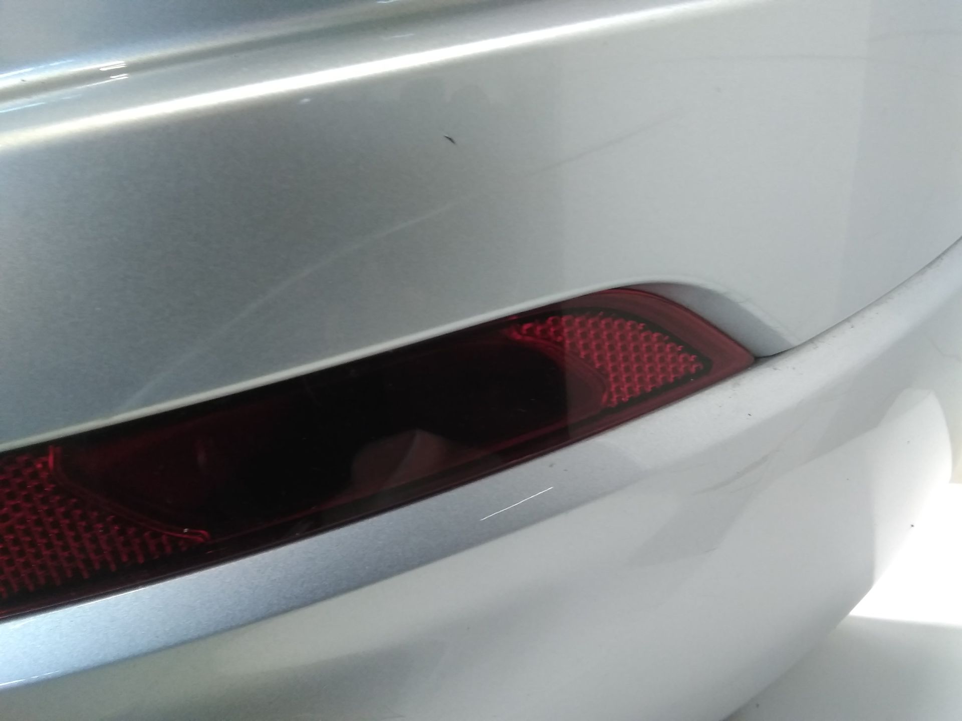 Skoda Karoq original Sto&szlig;stange Stossf&auml;nger hinten Reflexsilbermet. LA7W Facelift