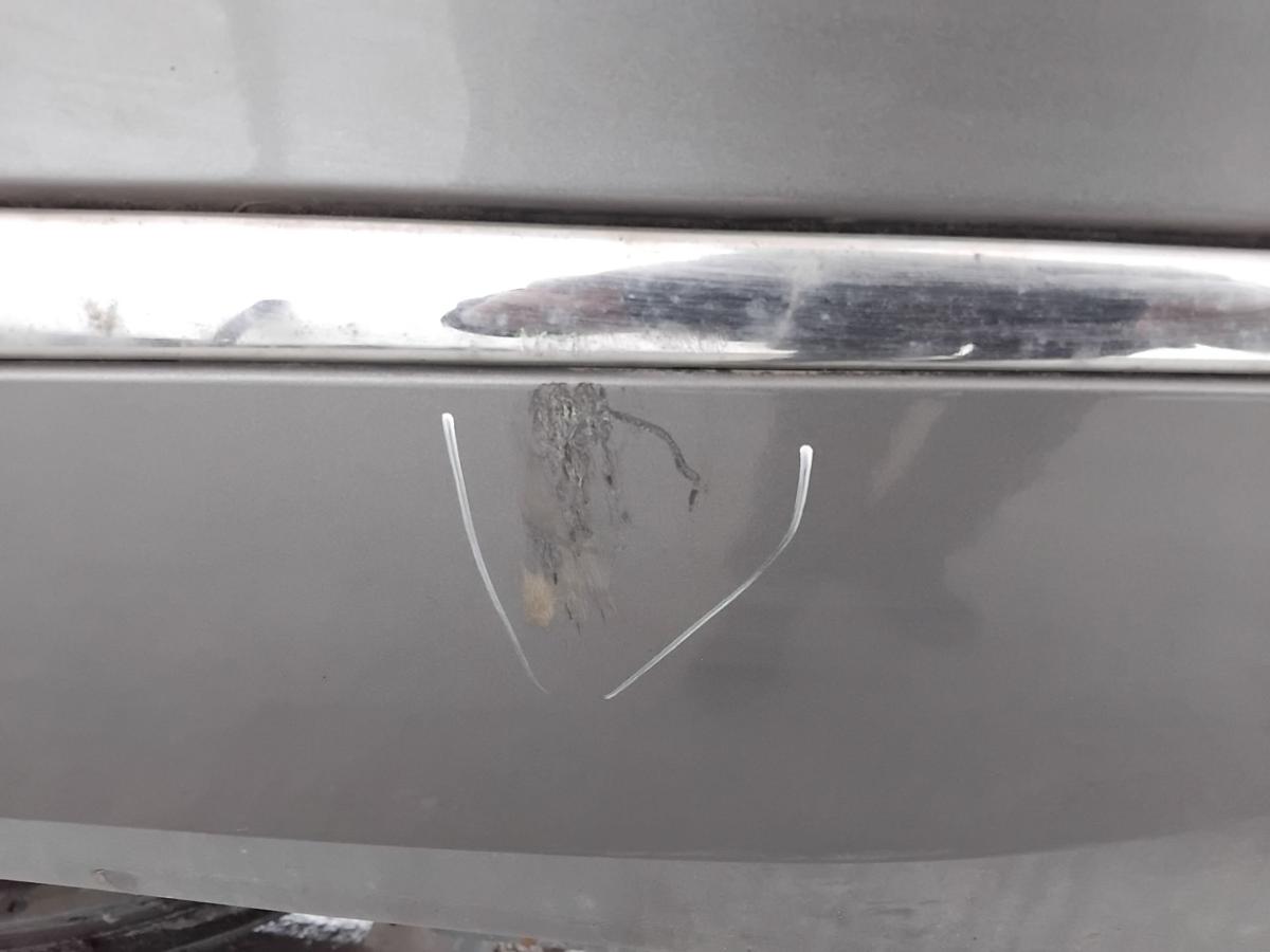 Renault Grand Scenic III T&uuml;r hinten links TEKNG Gris Cassiop&eacute;e BJ2012 Mangel