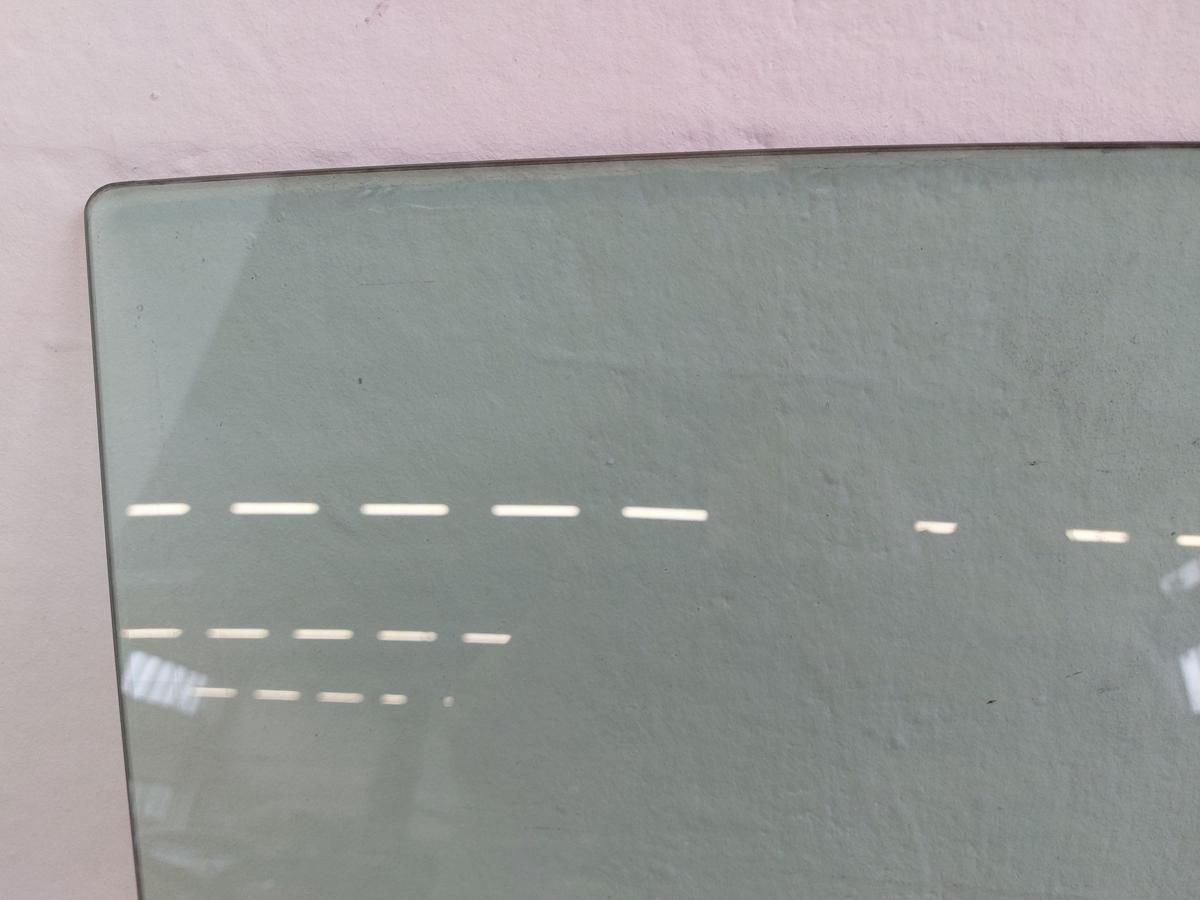 Seat Leon 5F T&uuml;rscheibe vorn rechts Scheibe Seitenscheibe nur 3 t&uuml;rer Colorglas