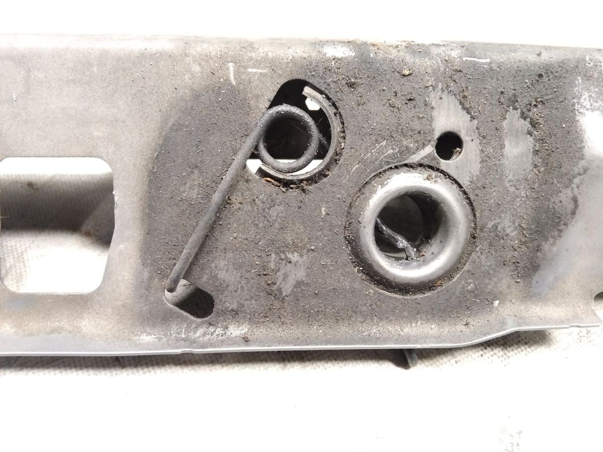 Opel Meriva B original Schlo&szlig;tr&auml;ger Frontmittelteil mit Haubenschlo&szlig; Bj.2012