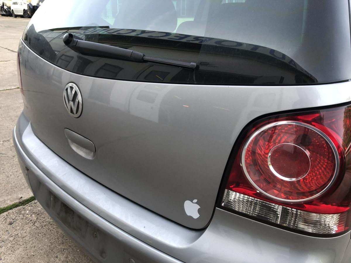 VW Polo 9N3 Heckklappe Kofferraumklappe Kofferraumdeckel Heckdeckel LA7R Silber