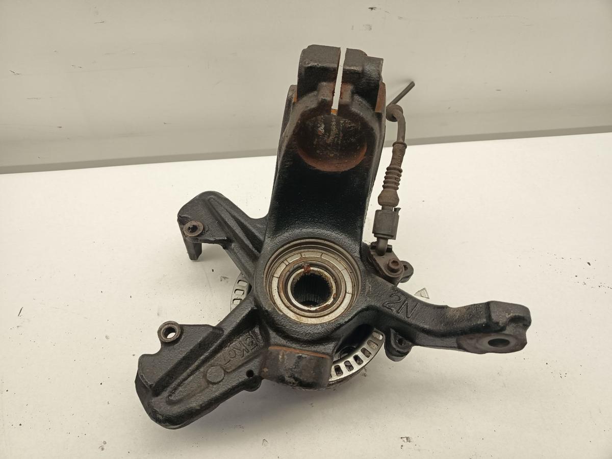 Audi A3 8L Achsschenkel/ Radlagergehäuse/Radlager vorn rechts1J0407256N Bj 1998