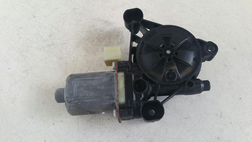 Fensterhebermotor vorn rechts Motor Fensterheber VW Golf 7 VII 5G