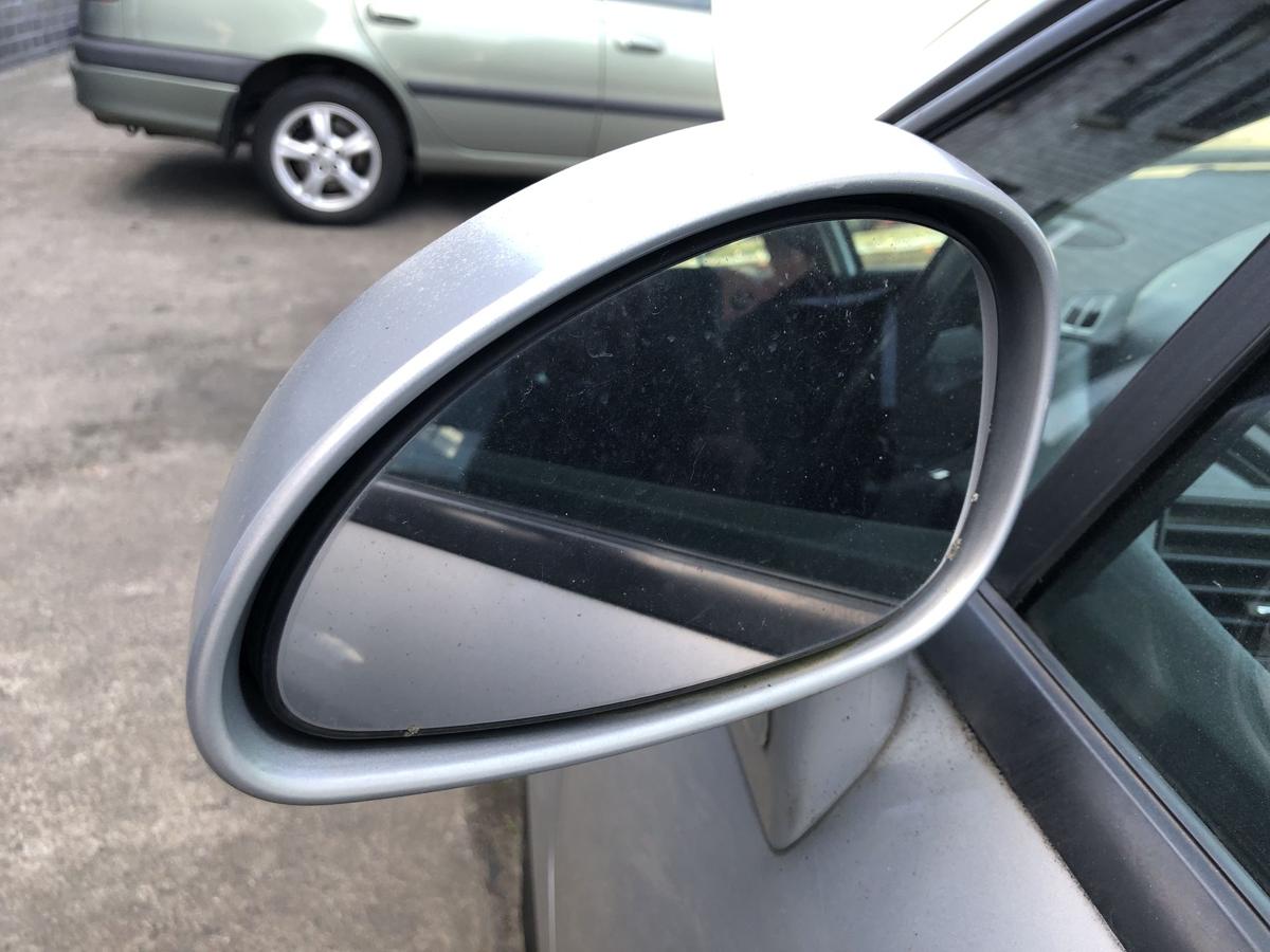Citroen C4 Typ L Aussenspiegel links Spiegel R&uuml;ckspiegel elektrisch anklappbar